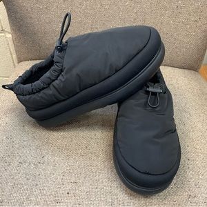 UGG puffer Tasman slippers